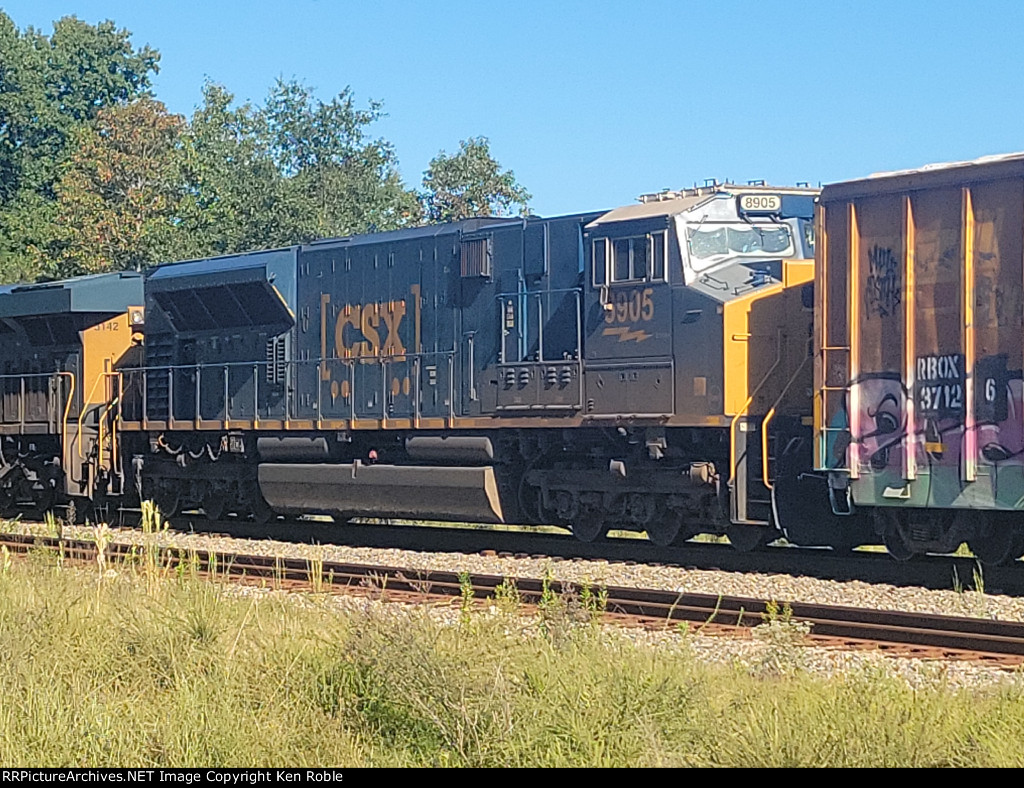 CSX 8905